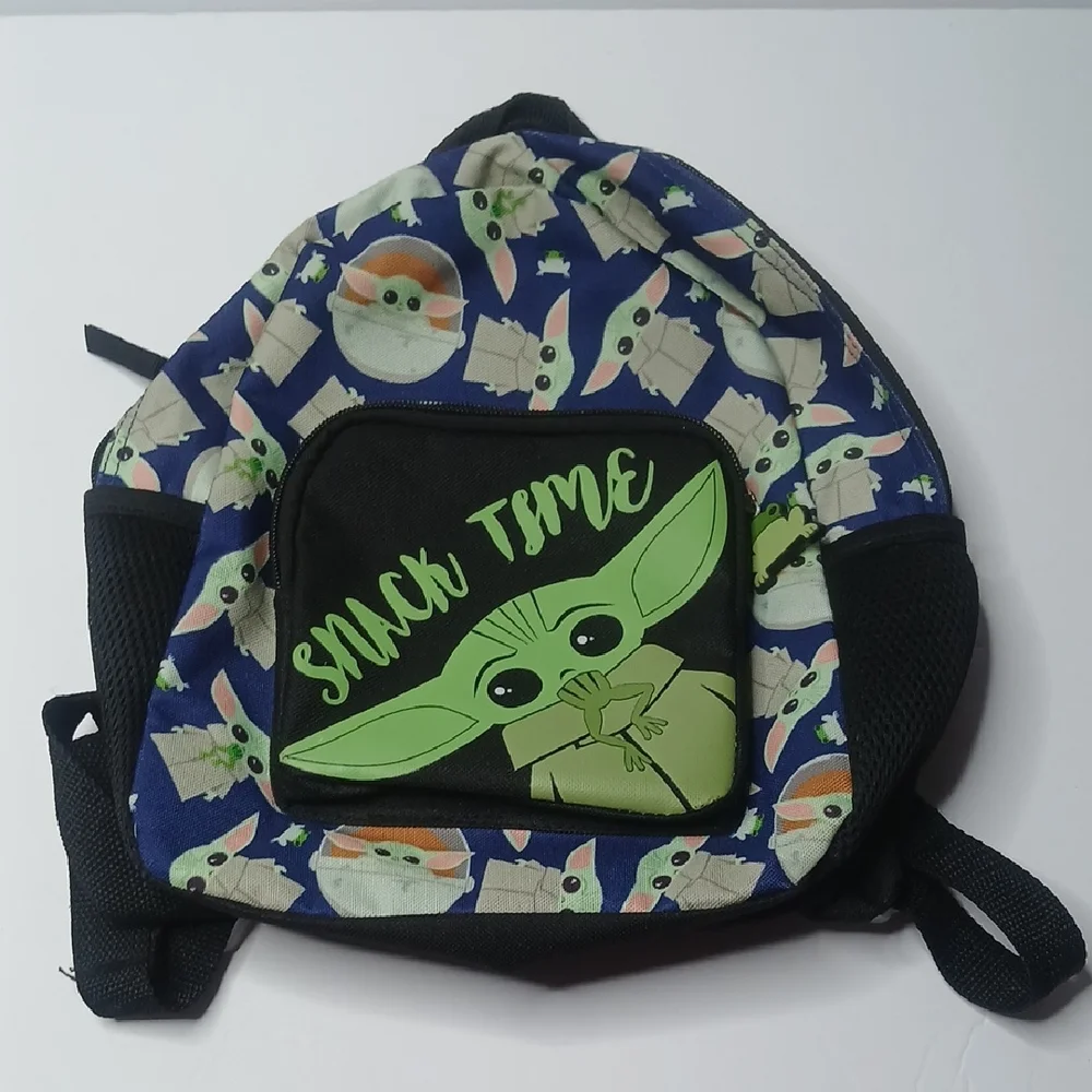 Disney Star Wars The Mandalorian Small Bookbag Backpack NEW BABY YODA Snack Time